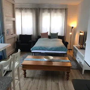 Apartment Alte Post Altwahnsdorf, Radebeul